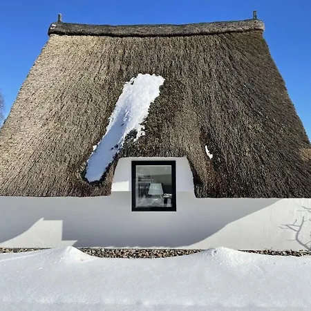 Vakantiehuis Thatched Roof House, Thatched Lofts